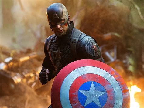 MCU Chris Evans responde sobre retorno em próximos Vingadores