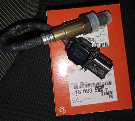 Замена датчика кислорода (верхний лямбда-зонд) — Peugeot 308 (1G), 1,6 ...