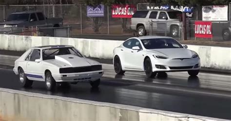 Tesla gets ludicrous to set the 0-60 mph record - CNET