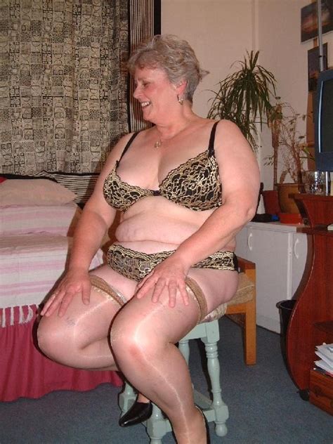 Blonde Headed Grandma Erotic Photos