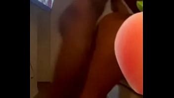 M a réveillé et a dit que je suis excitée baise moi XVIDEOS