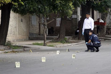 Terrible Tiroteo En Godoy Cruz Padre E Hija Fueron Baleados