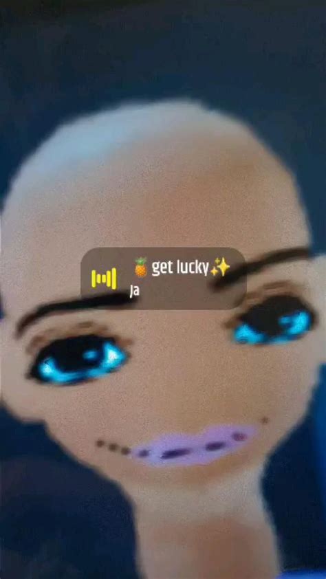 Pin By Alisonka On Piny Twojego Autorstwa Gay Memes Lucky Memes