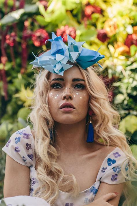 These Paper Flower Headpieces Are Fascinator Dreams