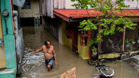 Temp Te Aux Philippines Le Bilan Passe Morts Radio Canada Ca