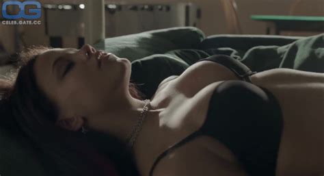 Sarah Jeffery Nude Pictures Photos Playboy Naked Topless Fappening