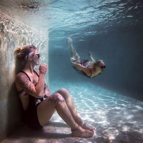 Lesbian Couple Underwater Shoot Bali Love Mrsandmrs Underwaterphotography Lesbiankiss