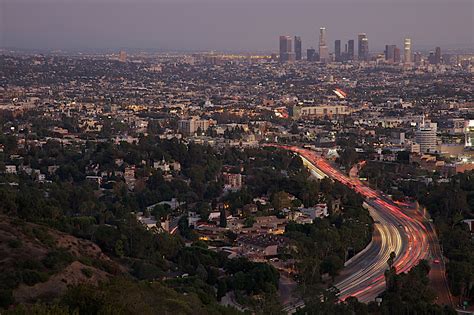 Voyagers: Mulholland Scenic Drive