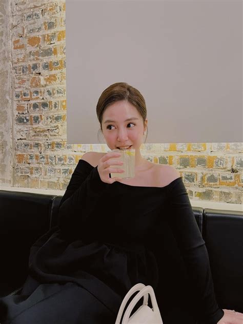 Kết hôn sinh con cuộc sống hot girl Mẫn Tiên giờ ra sao