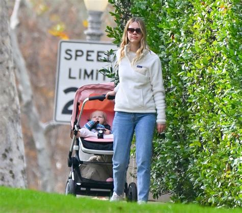 MIA GOTH Out with her Baby in Pasadena 12/10/2022 – HawtCelebs