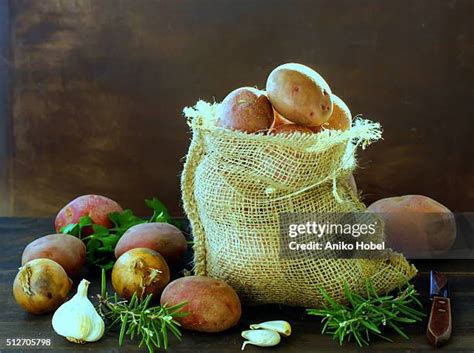 86 Potato Sack Fabric Stock Photos, High-Res Pictures, and Images - Getty Images