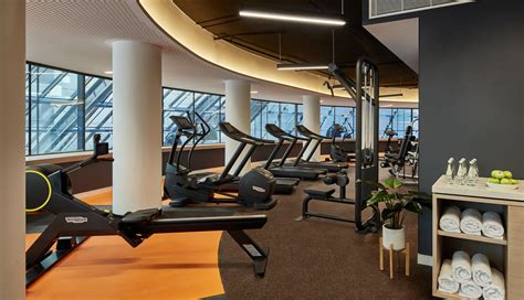 Crowne Plaza Melbourne_Gym_HiRes - Wayfarer