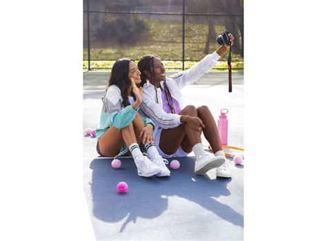 Canon EOS R50 Chính hãng | Máy ảnh R50 Giá tốt - Trả góp 0%