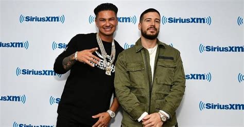 Jersey Shore Pauly D Shades Vinny Guadagnino S Naked Pic