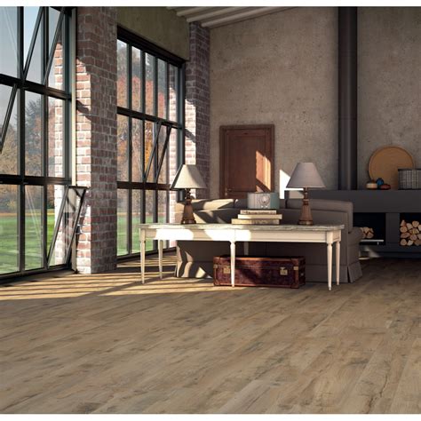 Woodland Oak Natural Porcelain Tile