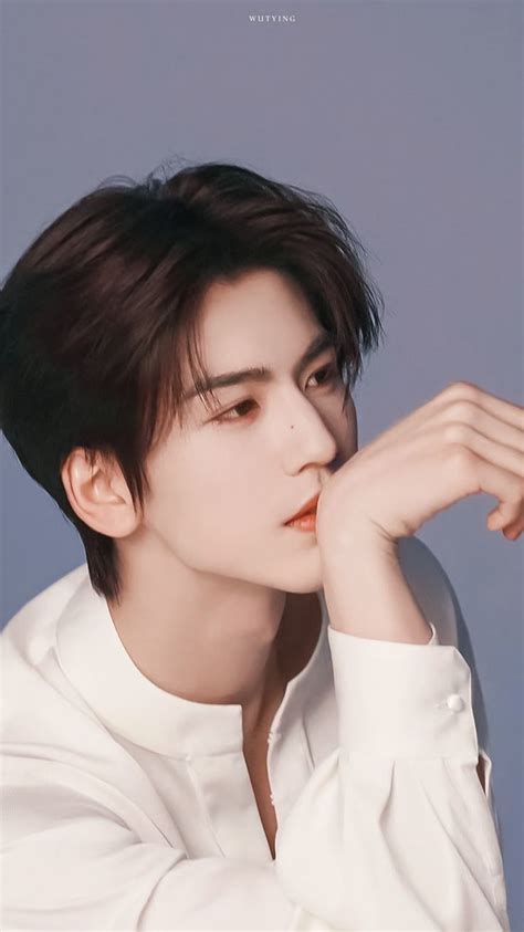 Pin by montoq18 on Zhang Ling He | Handsome actors, Actors, Cute art styles 