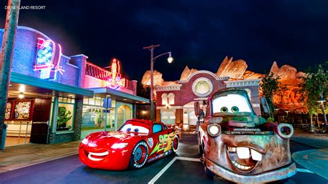 Disneyland Resort offers early park admission in honor of Disney+ Day ...