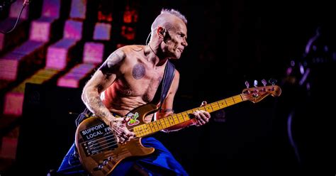 As Melhores Linhas De Baixo Da Hist Ria Segundo Flea Red Hot Chili Peppers