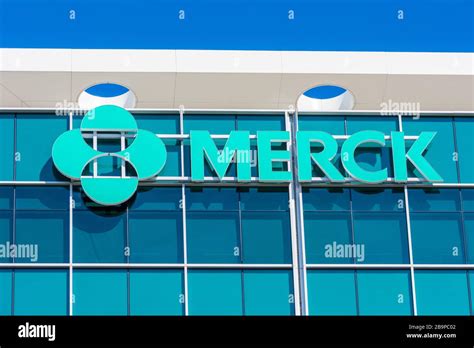 merck logo  res stock photography  images alamy