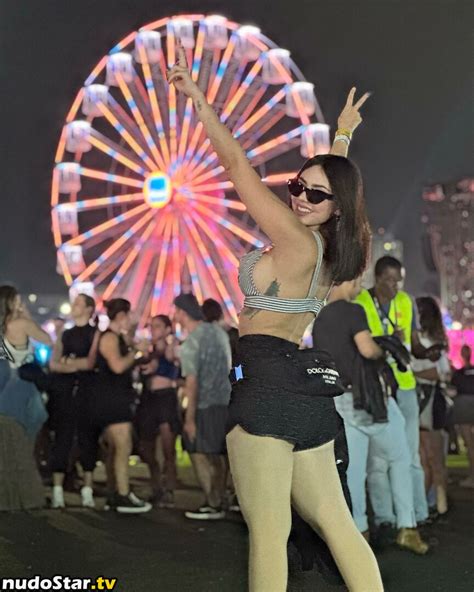 Discussão Nyvi Estephan nyviestephan Nude OnlyFans Photo Nudostar TV