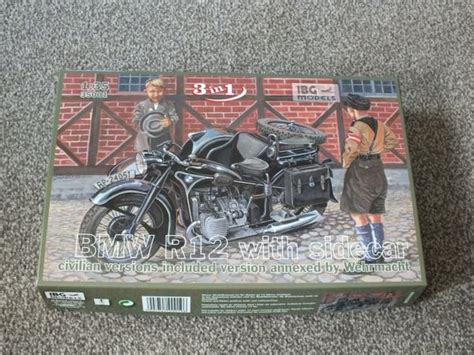 Ibg Models Ibg 35001 Bmw R12 With Sidecar Civilian Version