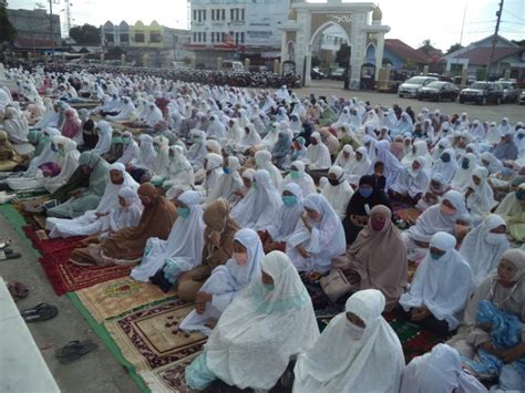 Ribuan Jamaah Shalat Ied Di Masjid Agung Sultan Jeumpa Bireuen Kabar