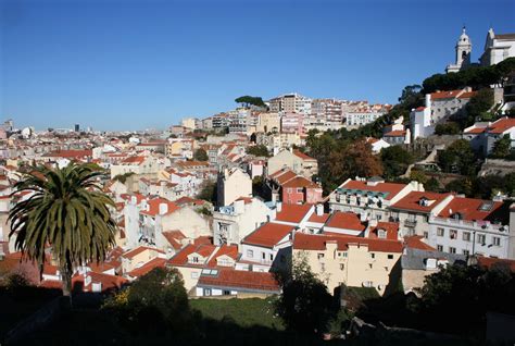 Billig Ferie Til Lissabon Oplev Natteliv Solrige Strande I Portugal