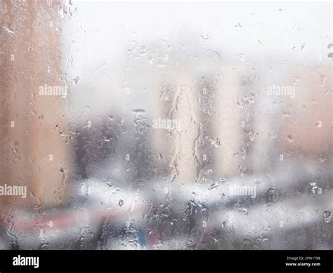 Trickles of rain hi-res stock photography and images - Alamy