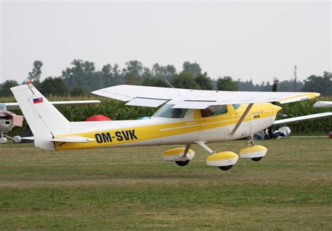 Sportflugzeuge Cessna Fotos Flugzeug Bild De