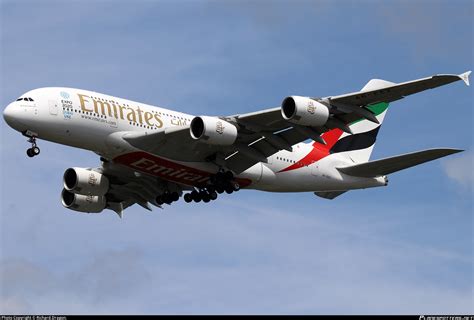 A6 Eex Emirates Airbus A380 861 Photo By Richarddragon Id 775862