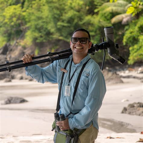 In-House Naturalist Guides - Manuel Antonio Five Star Luxury Beach