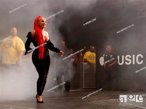 Hot S Summerjam At The Metlife Stadium In New Jersey Featuring Cardi B Where East