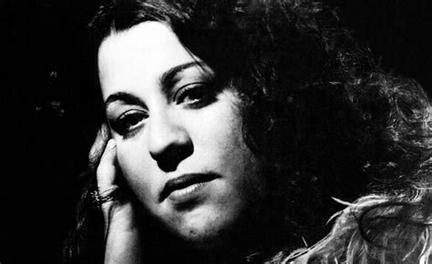 Cass Elliot Csupán 32 éves Volt Amikor Elhunyt Máig Kering A Legenda A California Dreamin