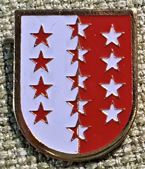 N211 Pin Schweizer Kantonswappen Wallis Valais Kaufen Auf Ricardo