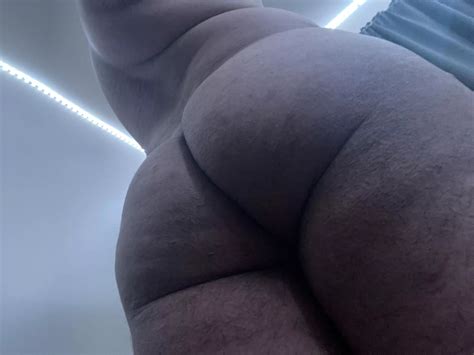 Would You Let Me Shake It For You Nudes Guysfrombehind Nude Pics Org