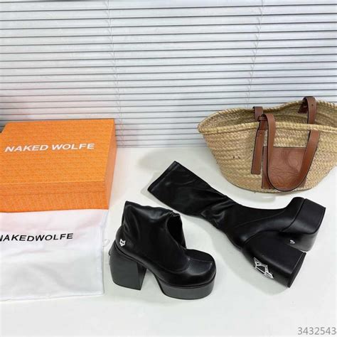 Сапоги Женский Naked Wolfe Натуральная кожа размер черный Зима