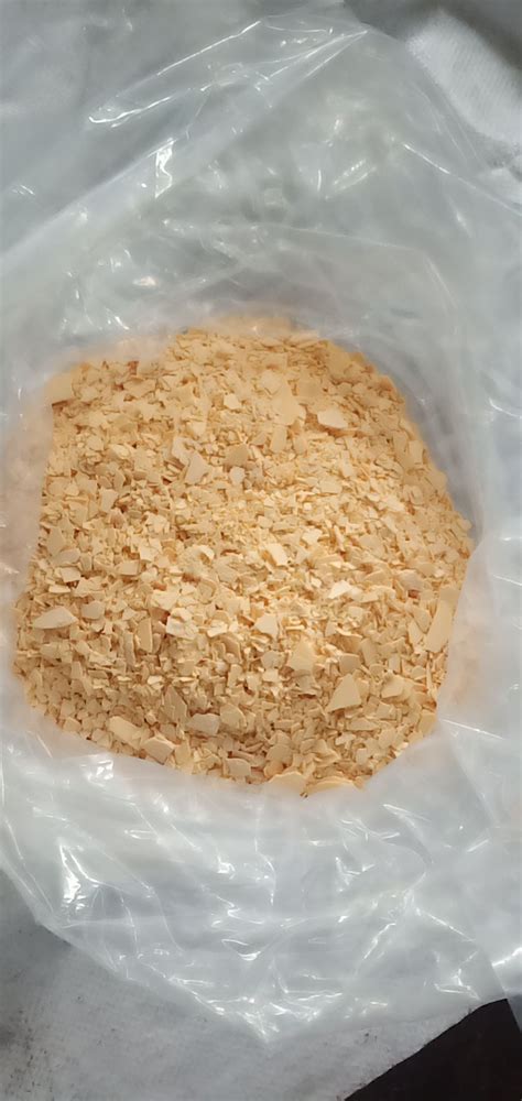 Buy Sodium Sulphide Yellow And Red Flakes From Xi An Uwin Chemical Co