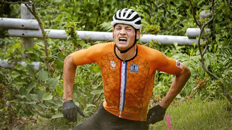 Tokyo 2020 - Mathieu van der Poel avoids broken bones after heavy crash ...