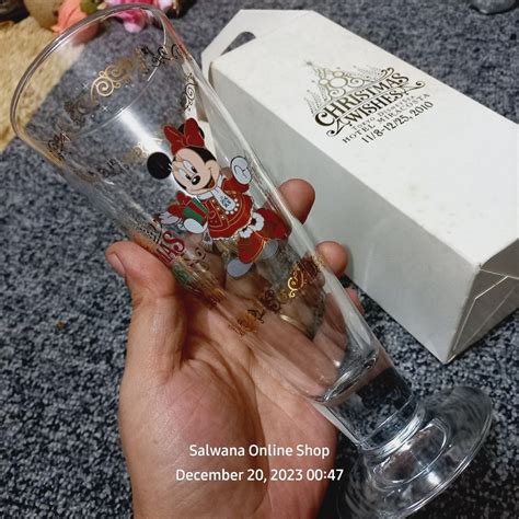 2010 TOKYO DISNEYSEA CHRISTMAS WISHES MICKEY AND MINNIE FOOTED TALL