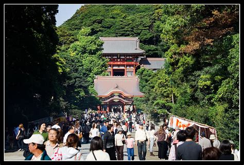 鶴岡八幡宮 Tsurugaoka Hachimangu shrine in Kamakura View Large Flickr