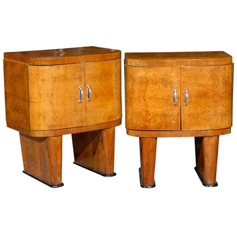 Exquisite Restored Pair Of Art Deco Small Cabinets In Walnut For Sale