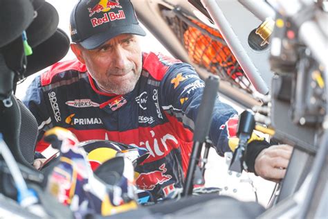 Carlos Sainz Wins the Dakar for the Third Time - Autos Community - The ...