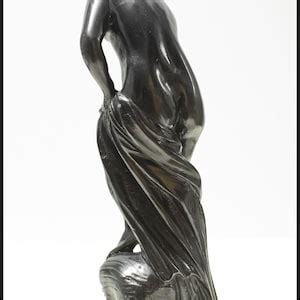 Large Bronze Nude Venus Bathing Sculpture 15 Tall Etsy