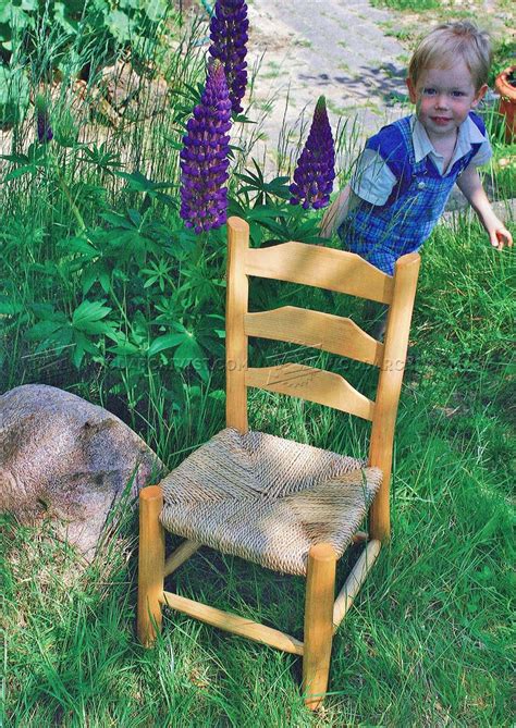 Rustic Kids Chair Plans • Woodarchivist