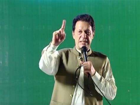 Imran Khan Flips On Pak Army Chief Tenure Suggests To Extend His Term