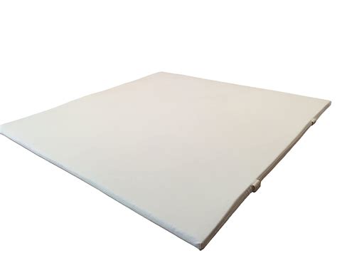 8 Best Non-Toxic Play Mats for Babies