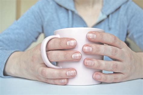 Jai les ongles striés symptômes causes et traitements Metamag