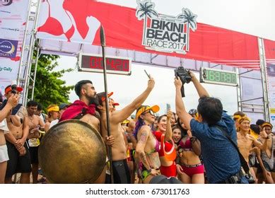 Pattaya Bikini Beach Race Images Photos De Stock Objets D Et Images Vectorielles