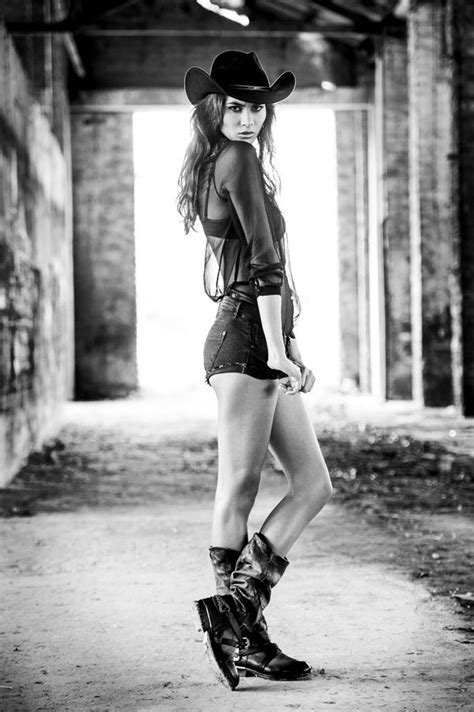 Karol Jaramillo Hands Naked Onlyfans