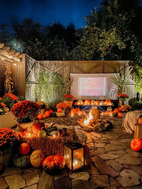 20 Fall Party Themes To Celebrate The Season - Oh My Creative